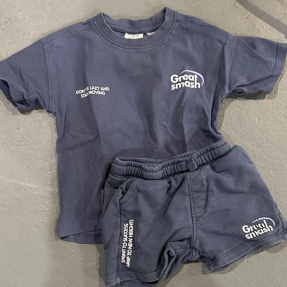 Zara Set Great Smash Navy T-Shirt and Shorts Set